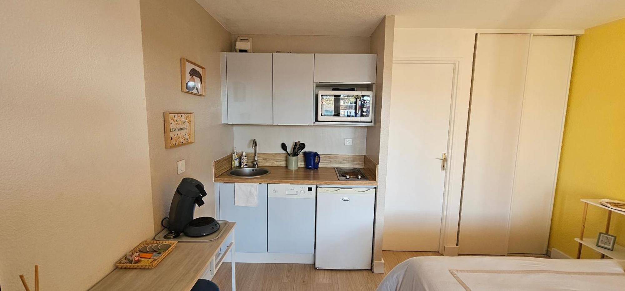 Lemon House Location With View Apartment *